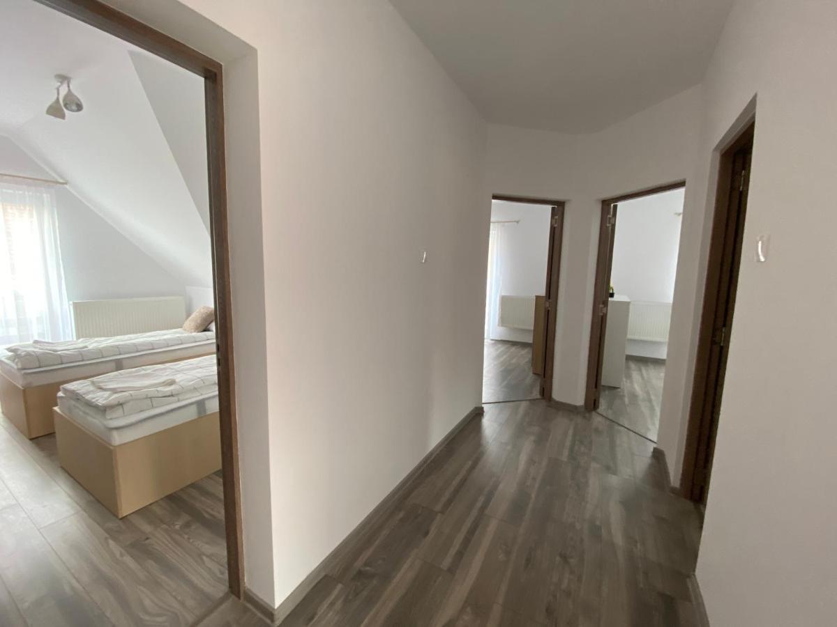 Fenyő Apartman House Odorheiu Secuiesc Bagian luar foto