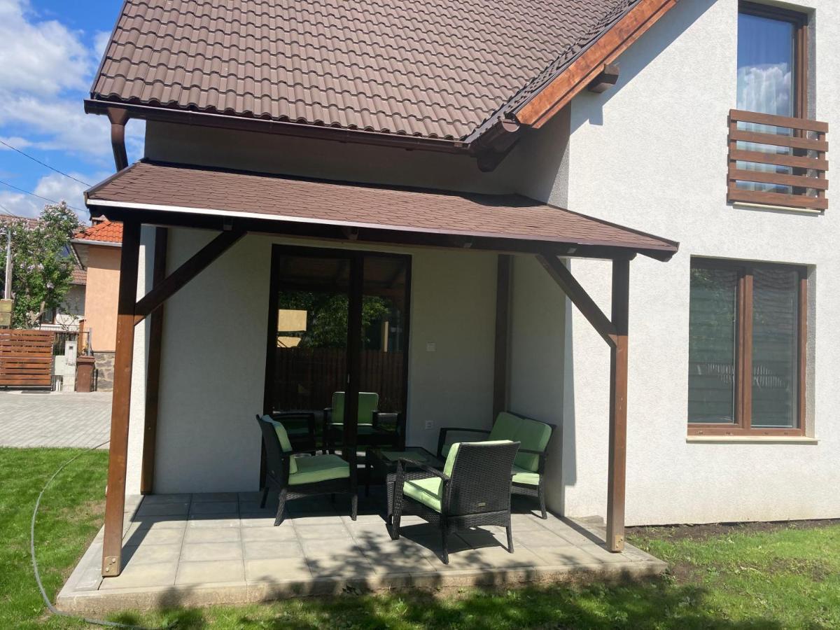 Fenyő Apartman House Odorheiu Secuiesc Bagian luar foto
