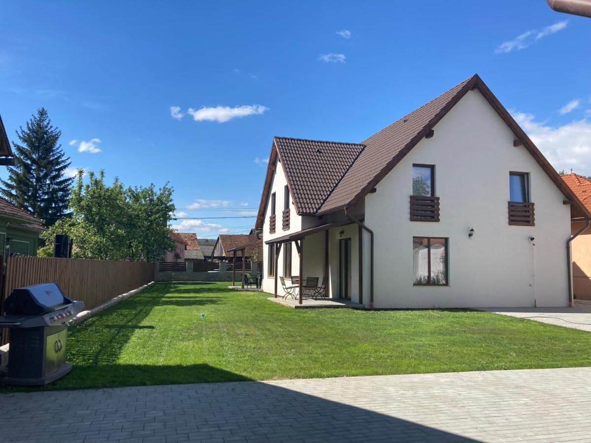 Fenyő Apartman House Odorheiu Secuiesc Bagian luar foto
