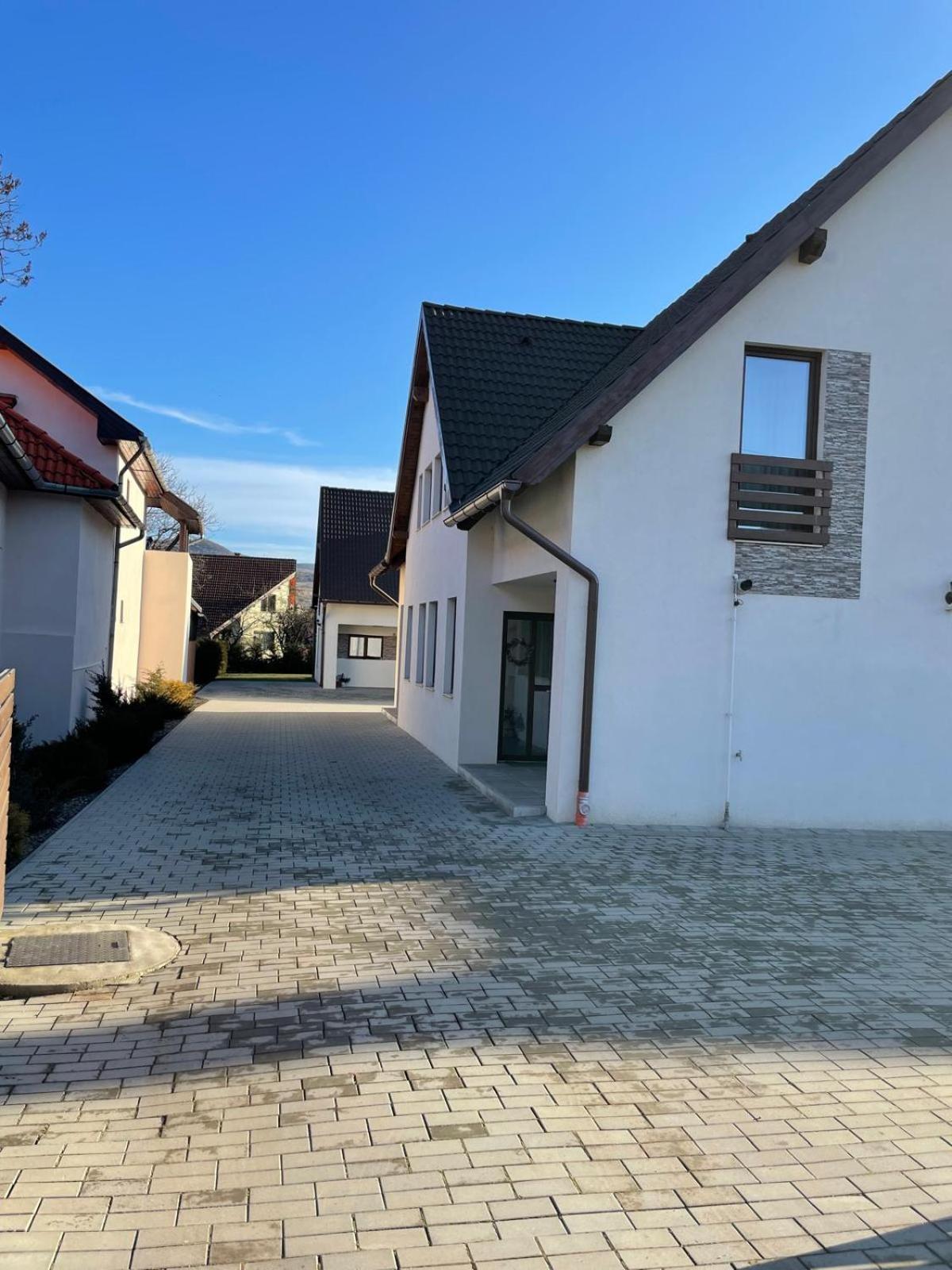 Fenyő Apartman House Odorheiu Secuiesc Bagian luar foto