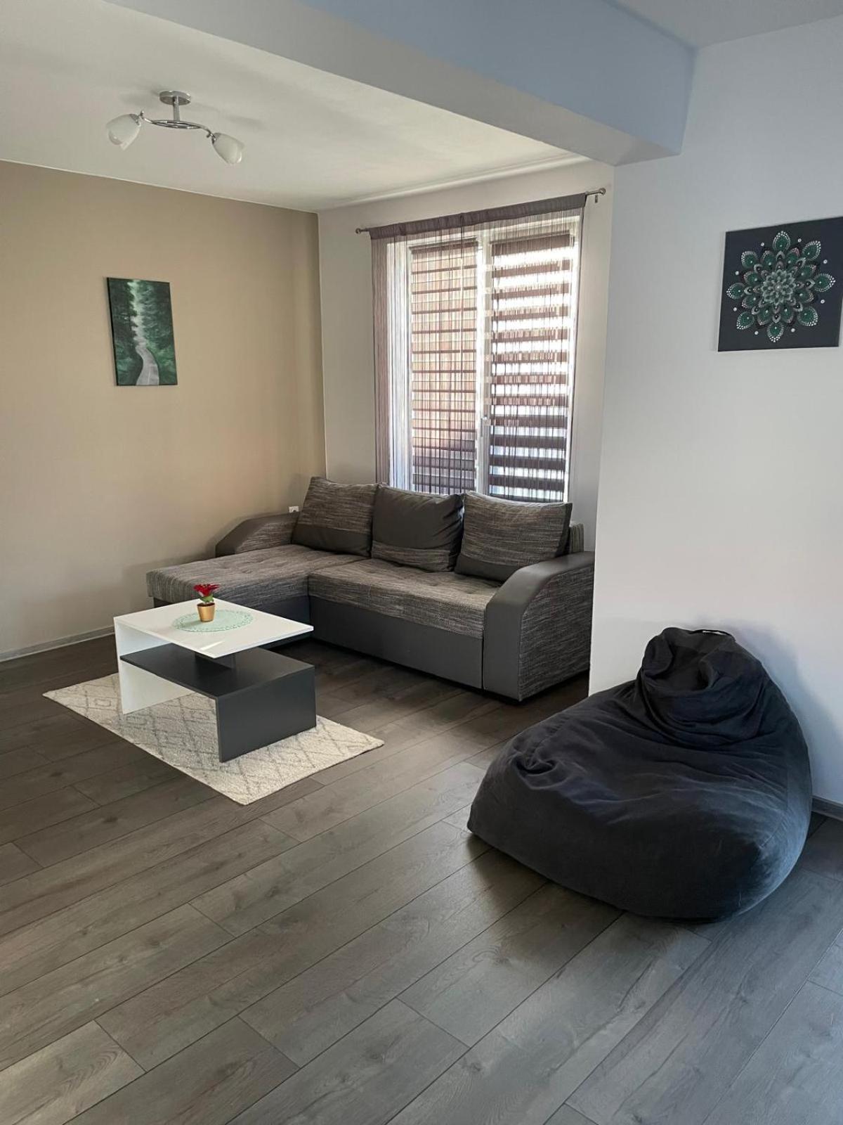 Fenyő Apartman House Odorheiu Secuiesc Bagian luar foto